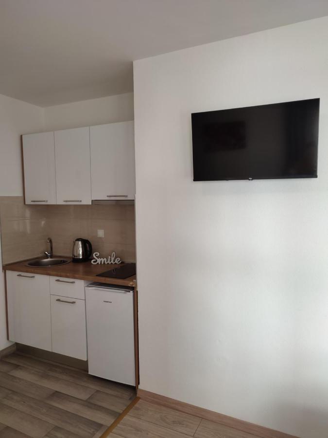 Apartmani Josipa Baška Voda Exterior foto